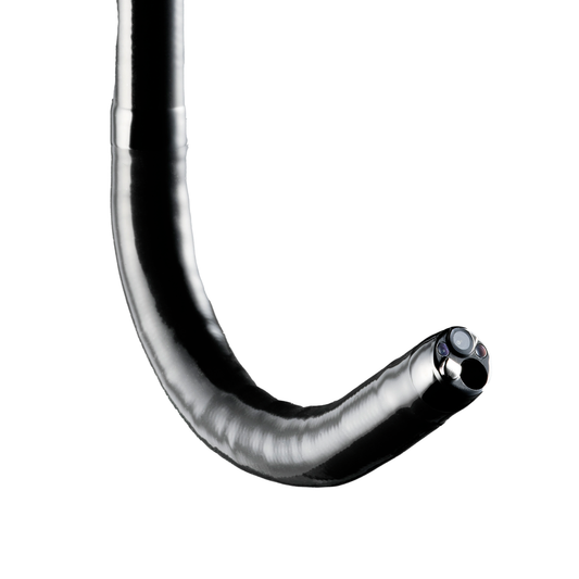Flexible endoscope with high-resolution camera for precise medical imaging